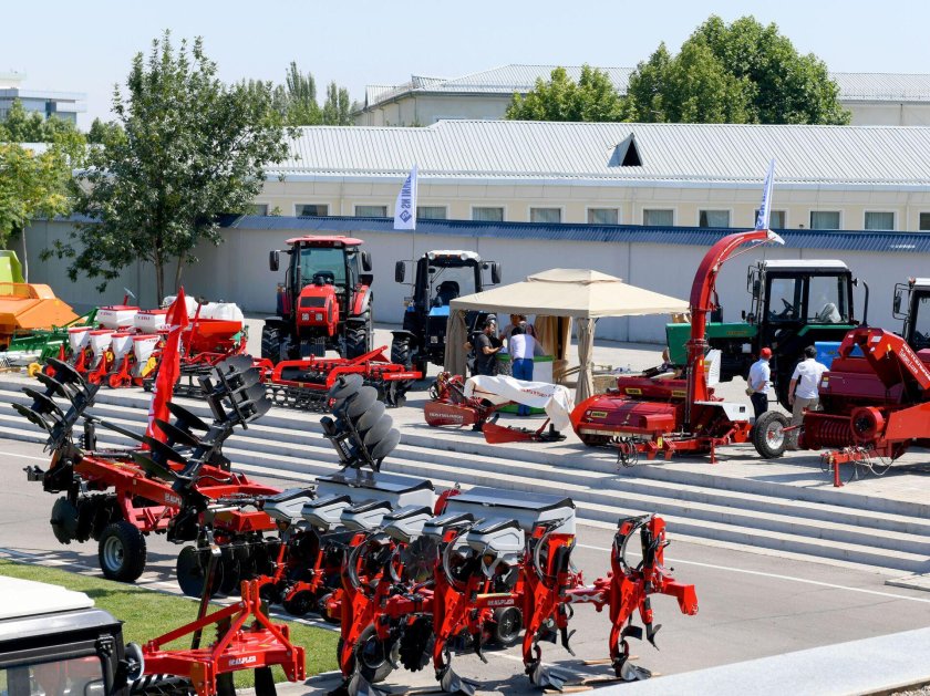 Узбекистан трактор заводи