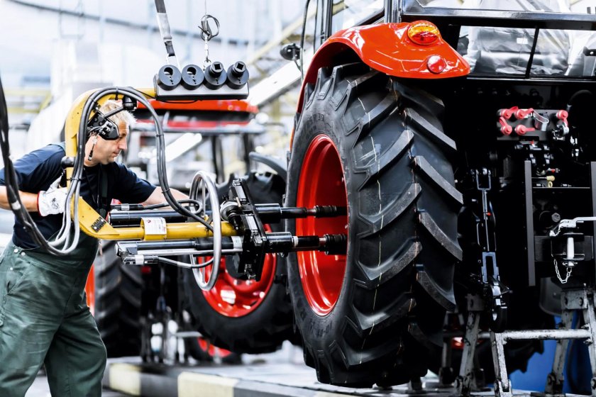 Сборка трактора