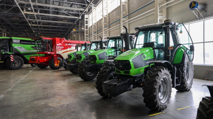 Трактор deutz fahr