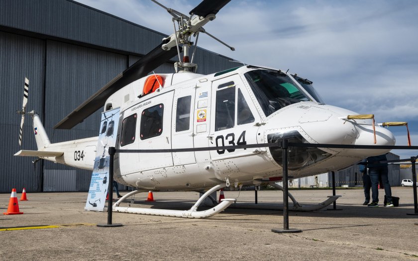 Bell 212