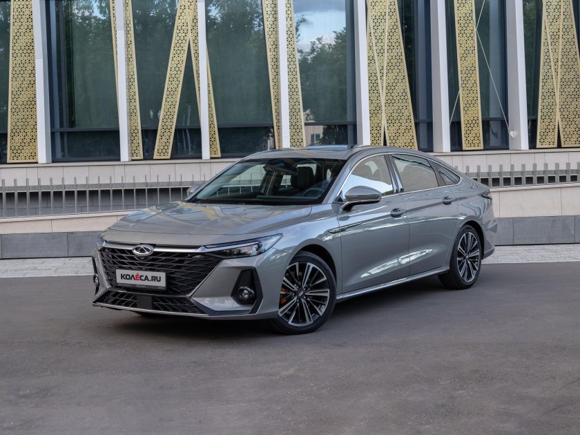 Тойота Камри 5