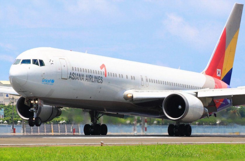 Боинг 777 асиана эйрлайнс
