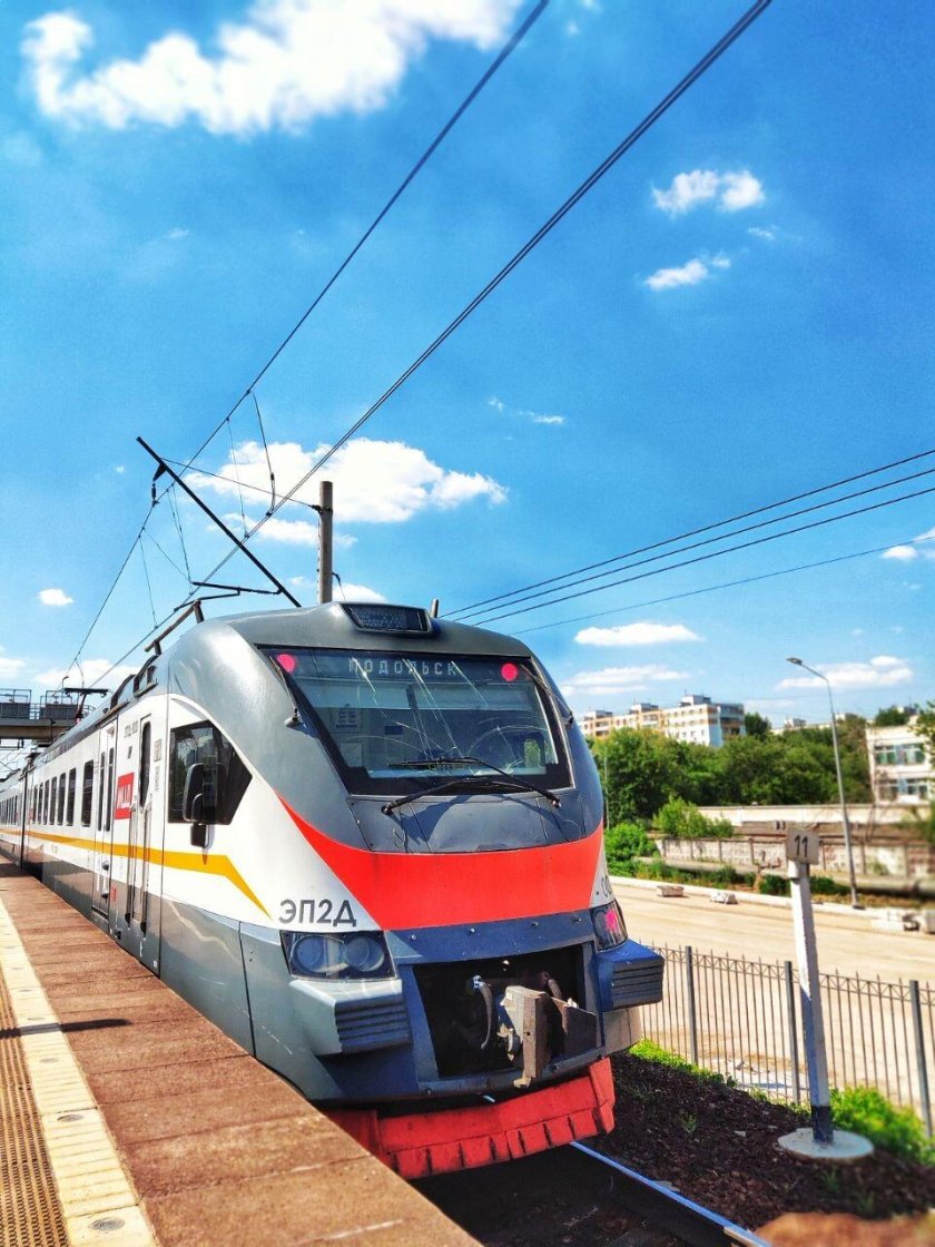 Электропоезд эп 2 д