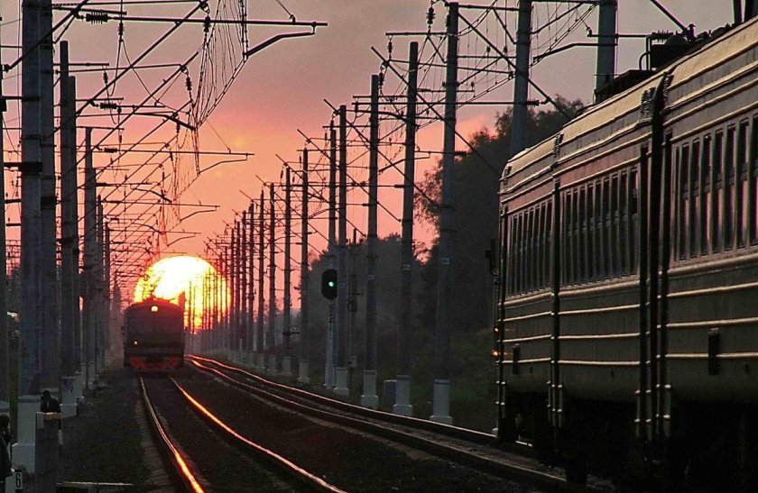 Уходящий поезд