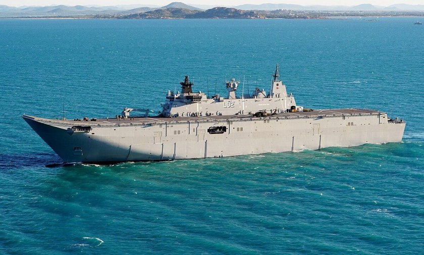 HMAS Canberra (l02)