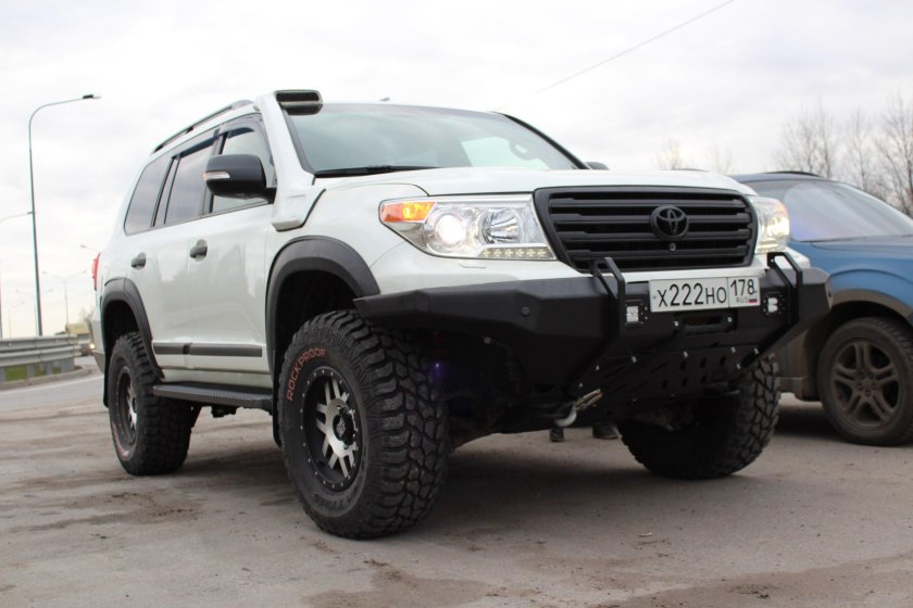 Toyota lc200 off Road