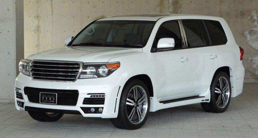 Toyota Land Cruiser 200 2012