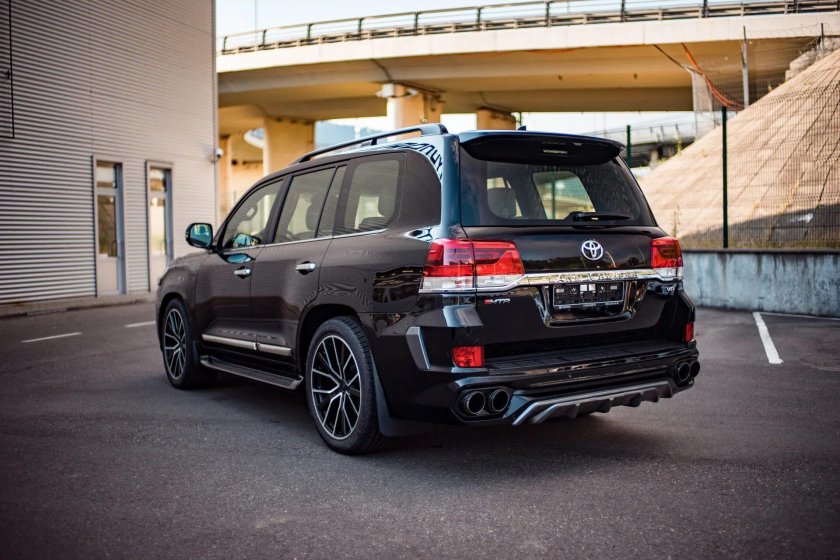 Toyota Land Cruiser 200 MTR