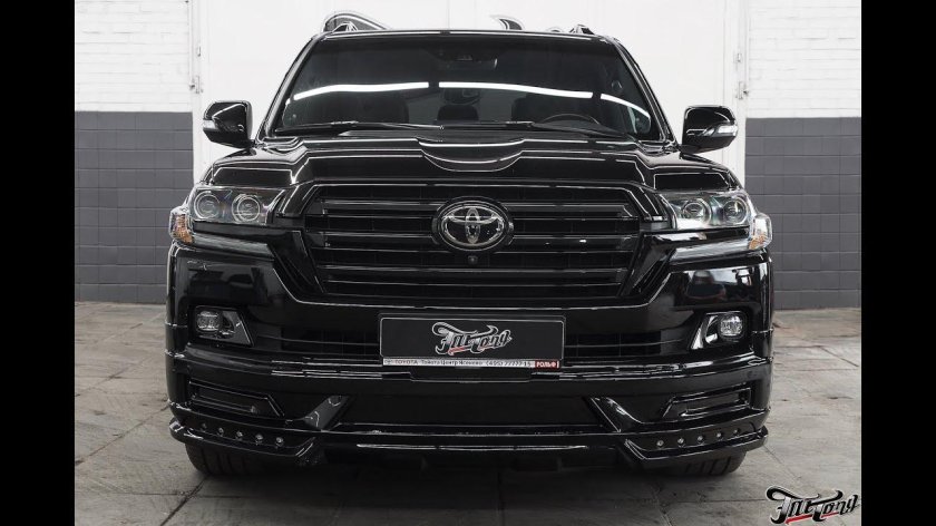 Toyota Land Cruiser 200 Wald