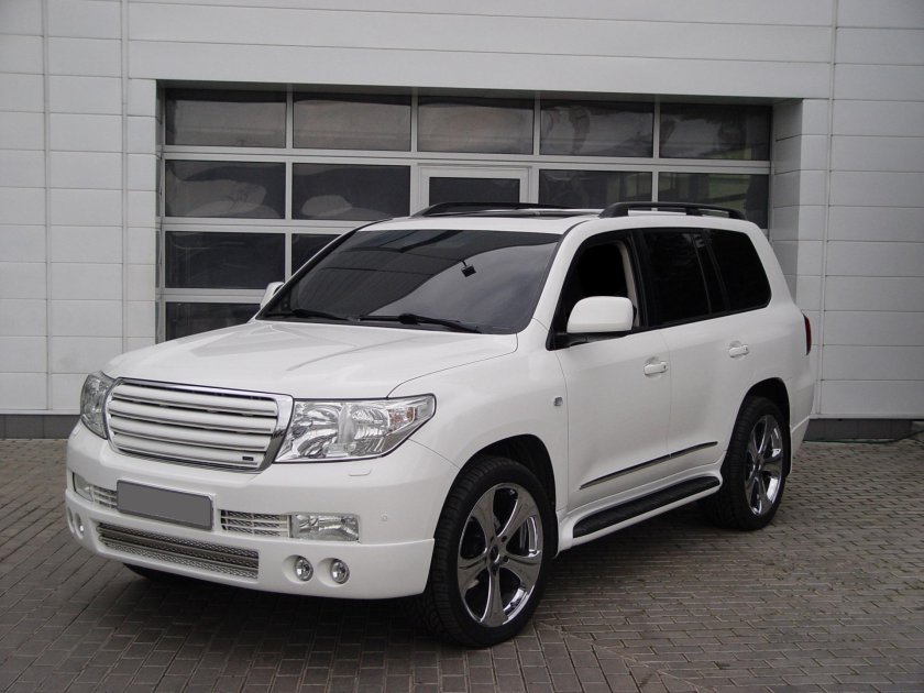 Toyota Land Cruiser 200 Tuning