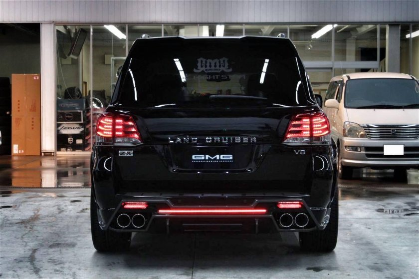 Toyota Land Cruiser 200 Tuning