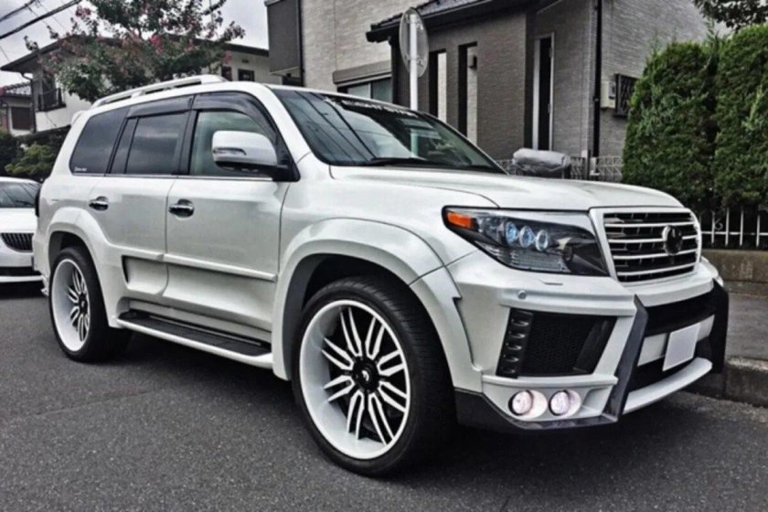 Toyota Land Cruiser 200 Tuning