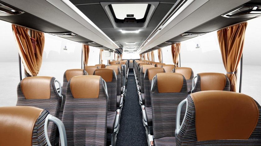 Мерседес Туризмо 0350