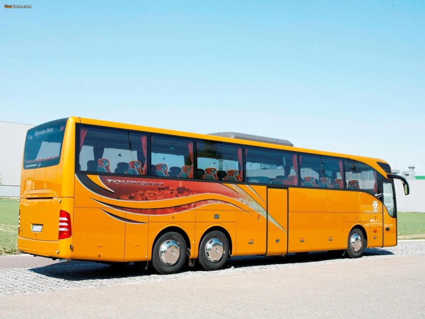 Автобус Mercedes-Benz Tourismo