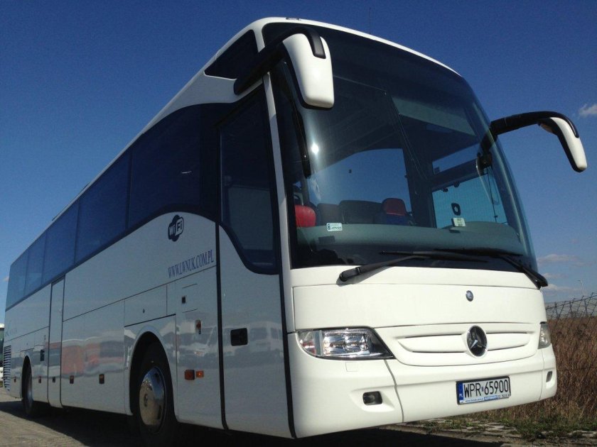 Мерседес Туризмо 0350