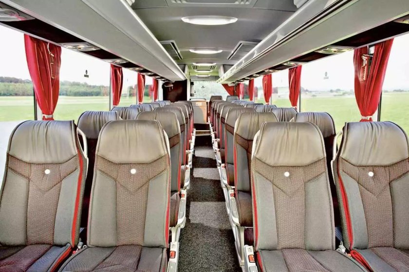 Mercedes-Benz Tourismo салон 2020