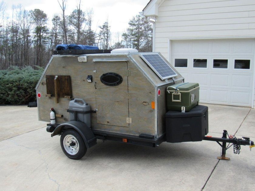 Tiny Camper Trailer