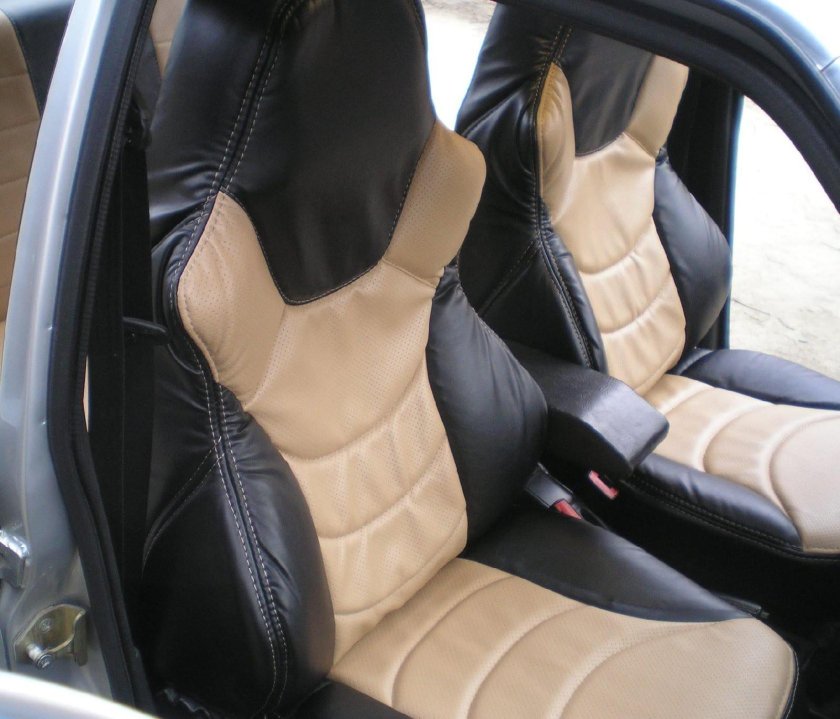 Чехлы рекаро универсальные экокожа чёрная