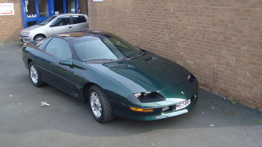 Шевроле Камаро z28 1995