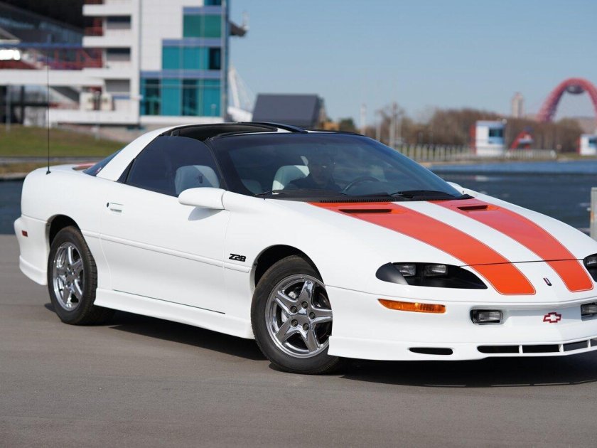 Chevrolet camaro z28 1993