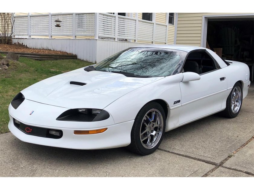 Chevrolet camaro z28 1997