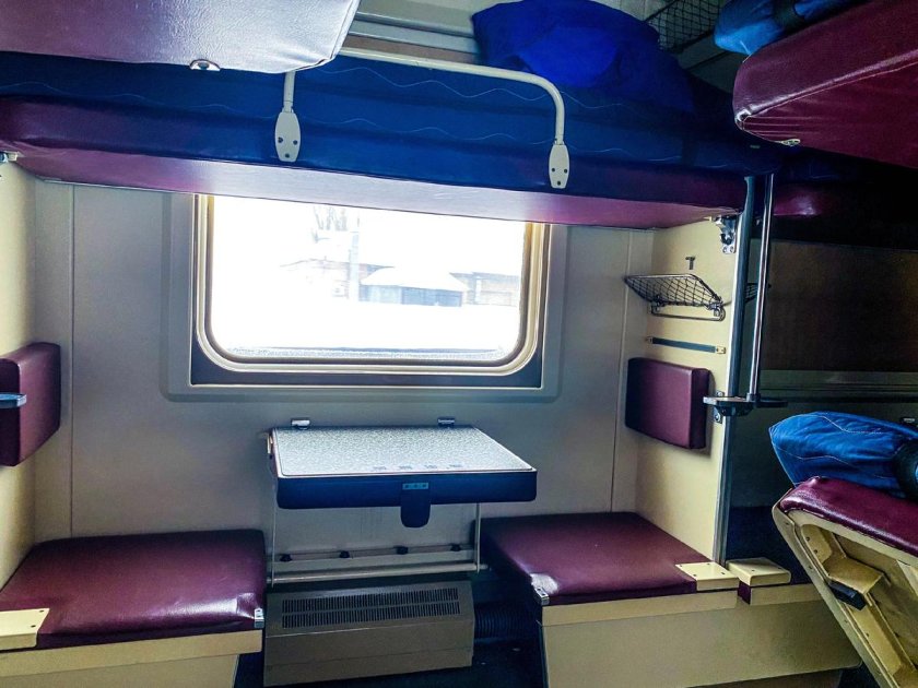 Нефирменный вагон плацкарт