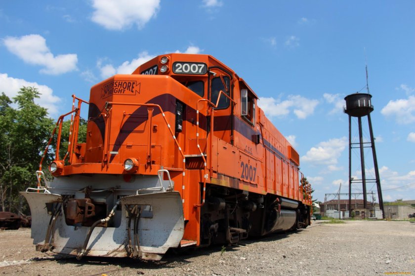 Пума ЖД машина