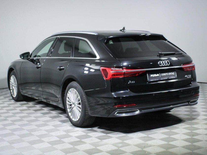 Черная ауди а 6