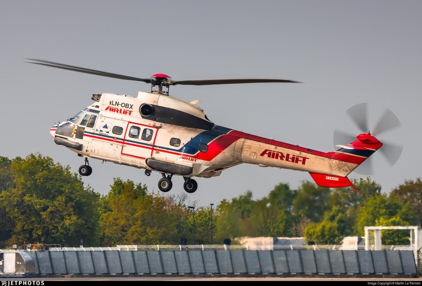 Aérospatiale as 332 super puma