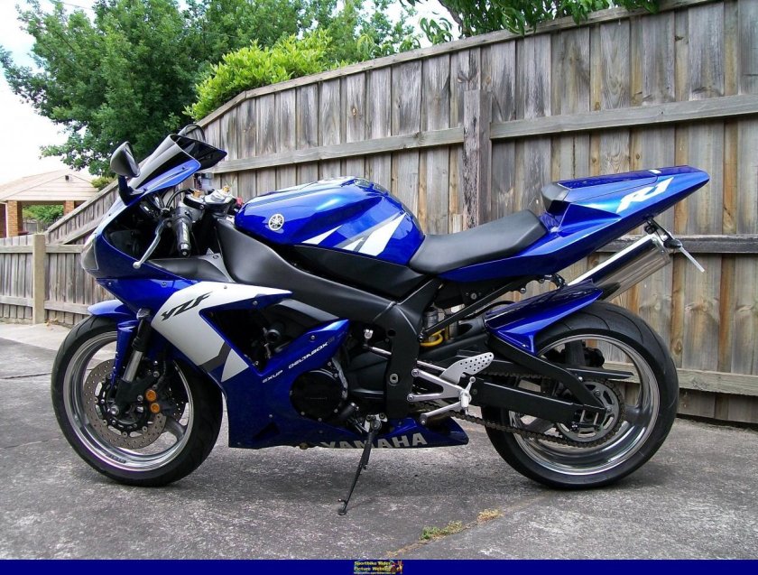 Yamaha r1 2002