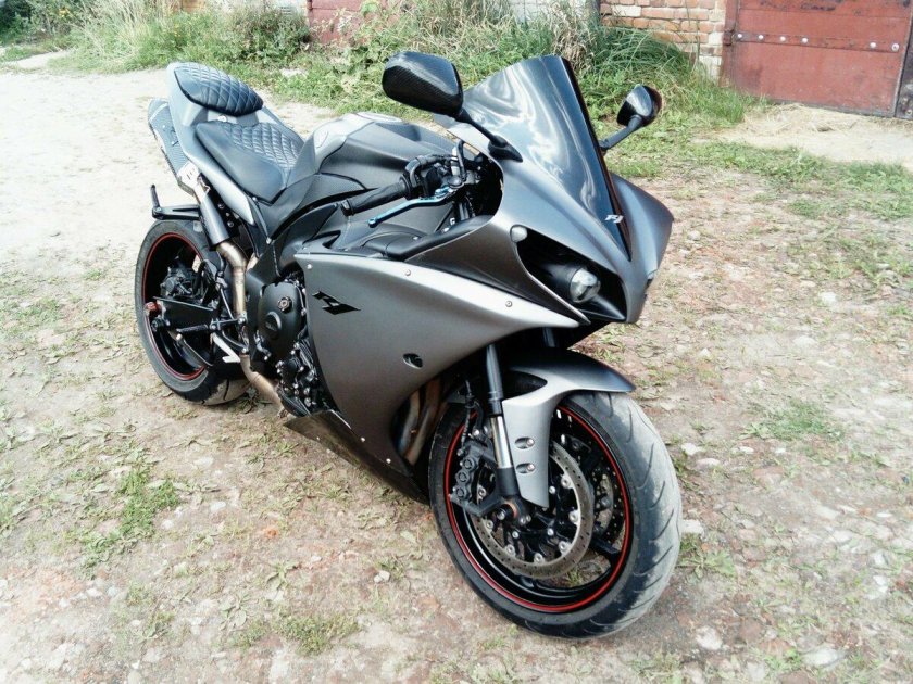 Yamaha YZF r1 2013