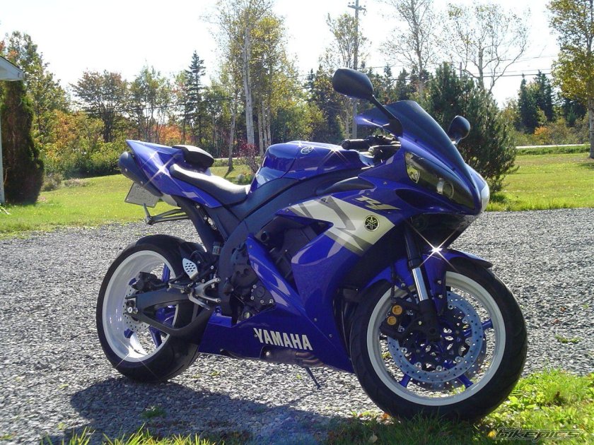 Yamaha r1 2006