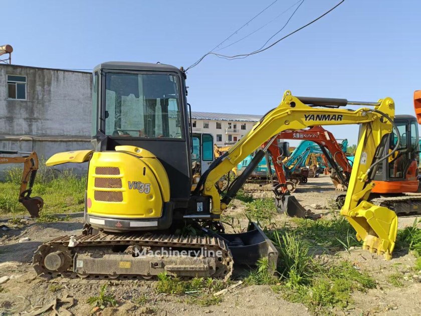 Мини экскаватор komatsu