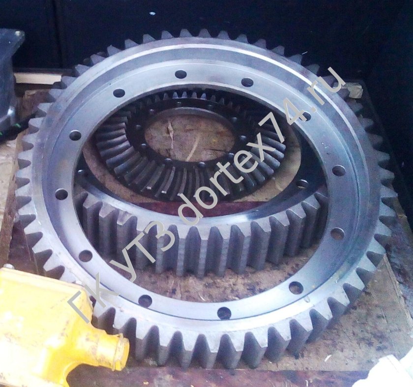 Шестерня 19216 т-130