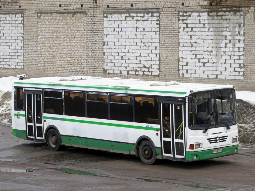 ЛИАЗ-5256 автобус