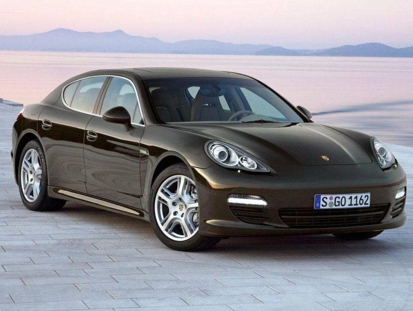 Порше Панамера 911