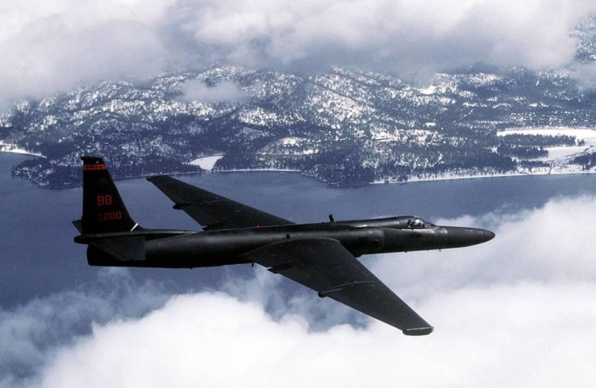 U-2 самолет разведчик