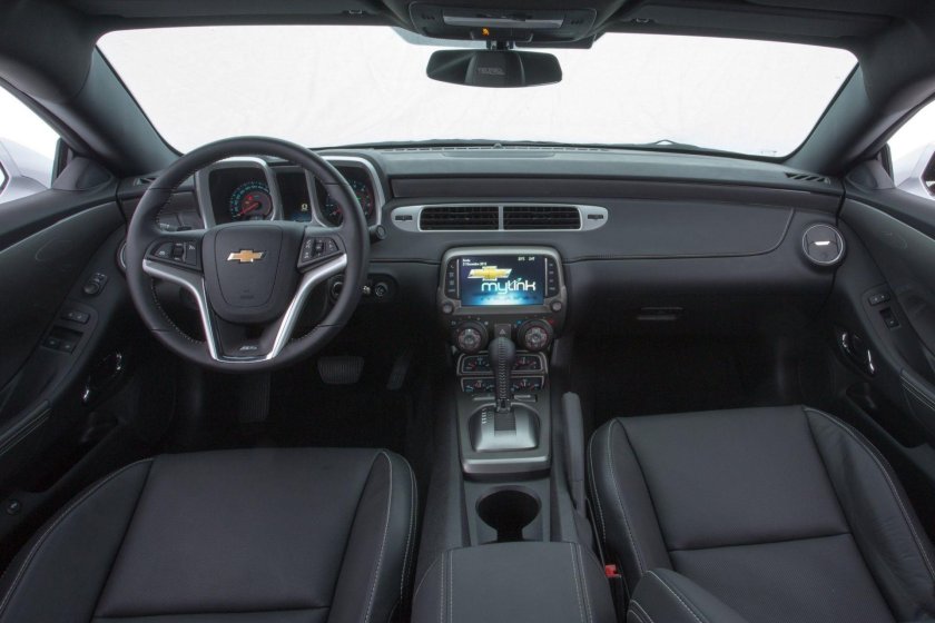 Chevrolet Camaro 2014 салон