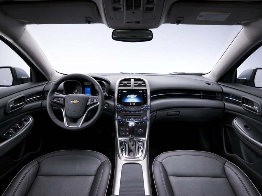 Chevrolet malibu 2012