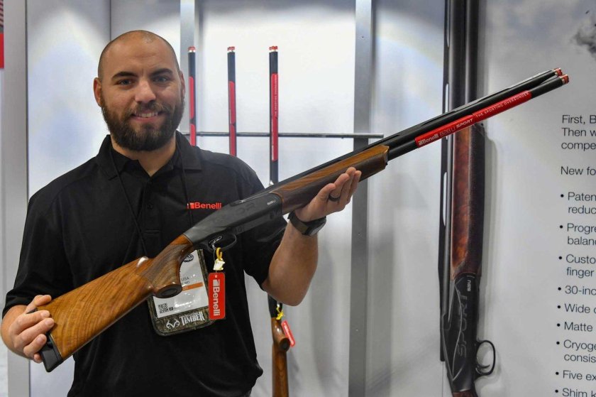 Бенелли 828 u