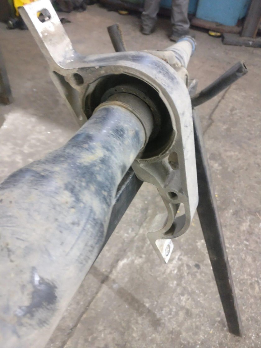 Подвесной подшипник Опель Инсигния