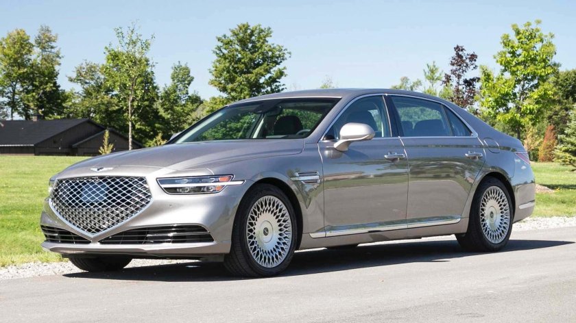 Genesis g90 2021