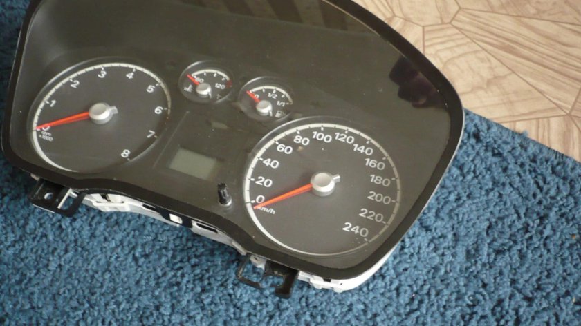 Панел приьоров фордмфокус 2 до рестайл