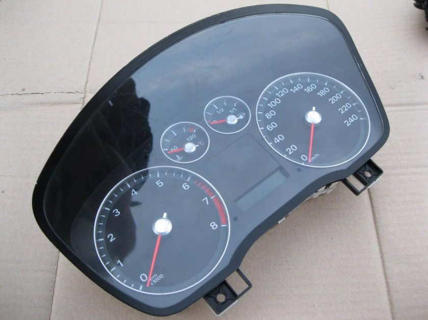 Панель приборов Форд фокус 2008