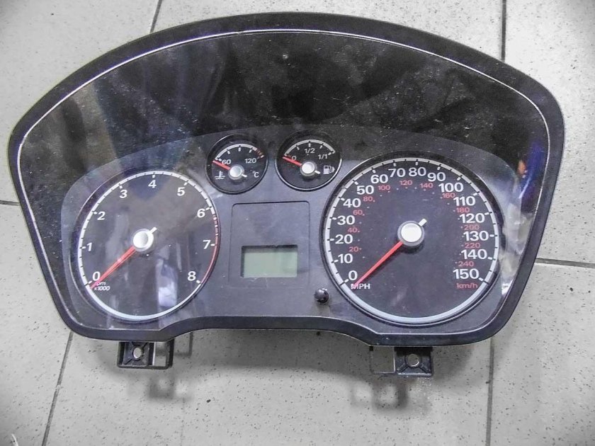 Панель приборов Форд фокус 2 дорестайлинг