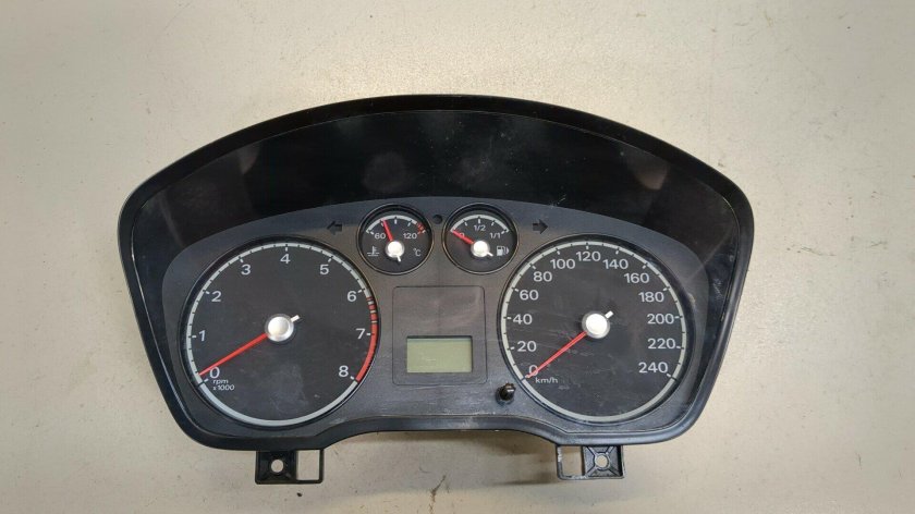 Панель приборов ford focus 2