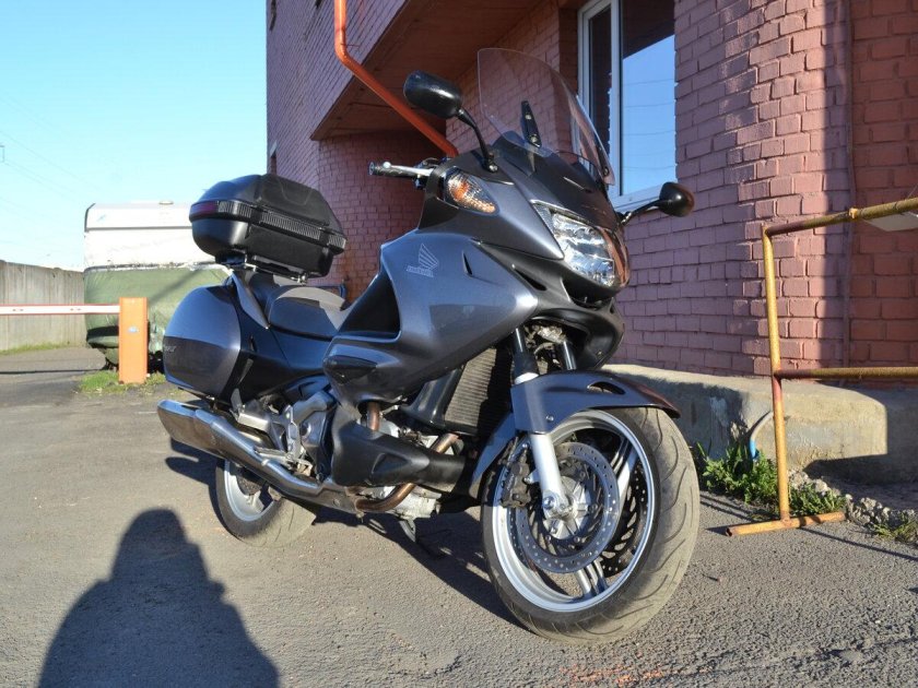 Хонда девиль 700