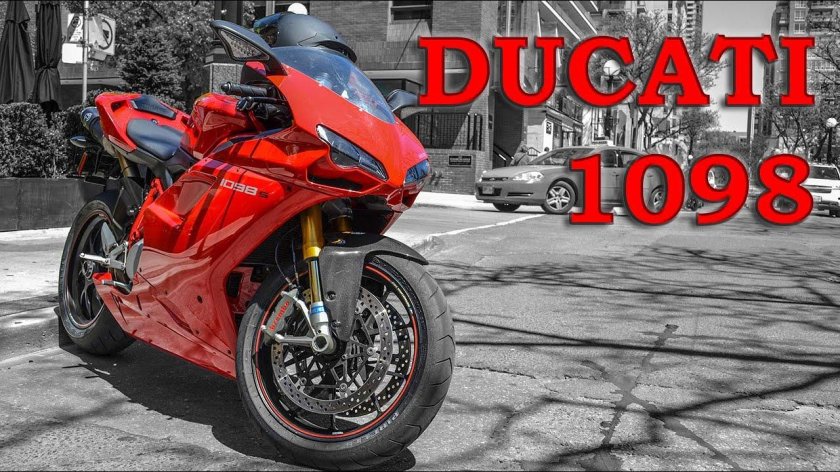 Дукати мотоцикл красный