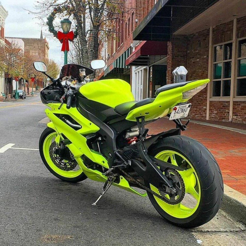 Ямаха р6 зеленая