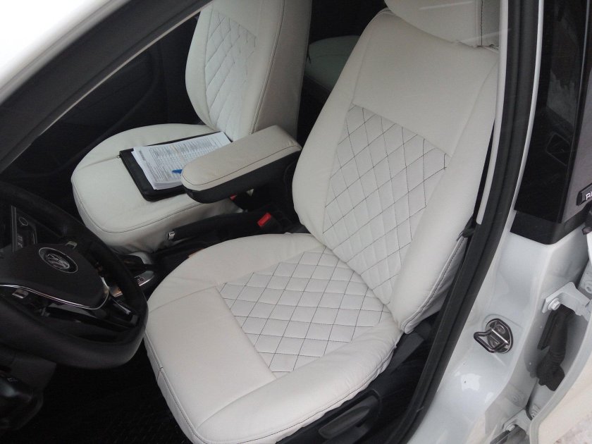 Чехлы на Фольксваген поло седан 2014